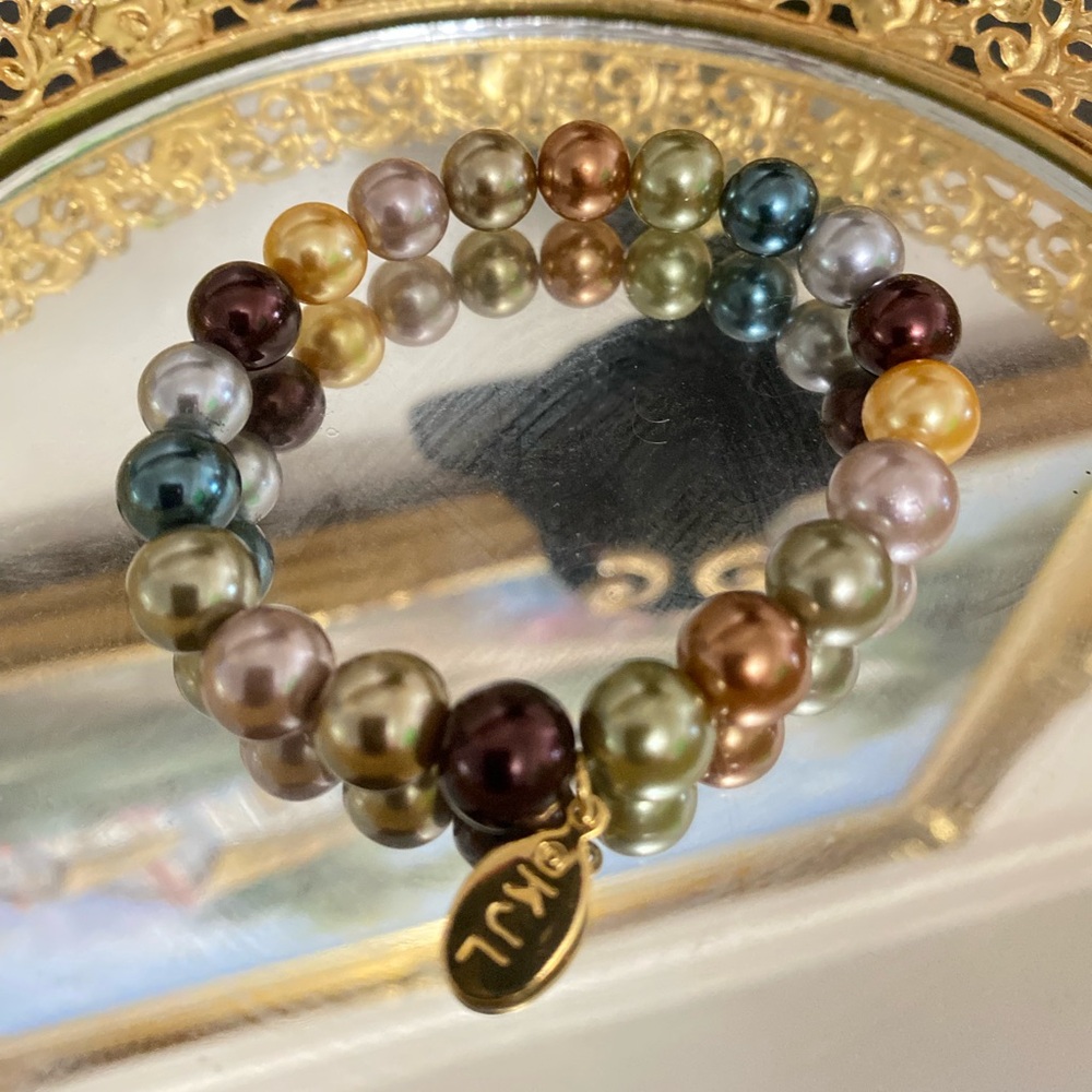 KJL Multicolor Pearl Stretch Bracelet - Picture 2 of 5